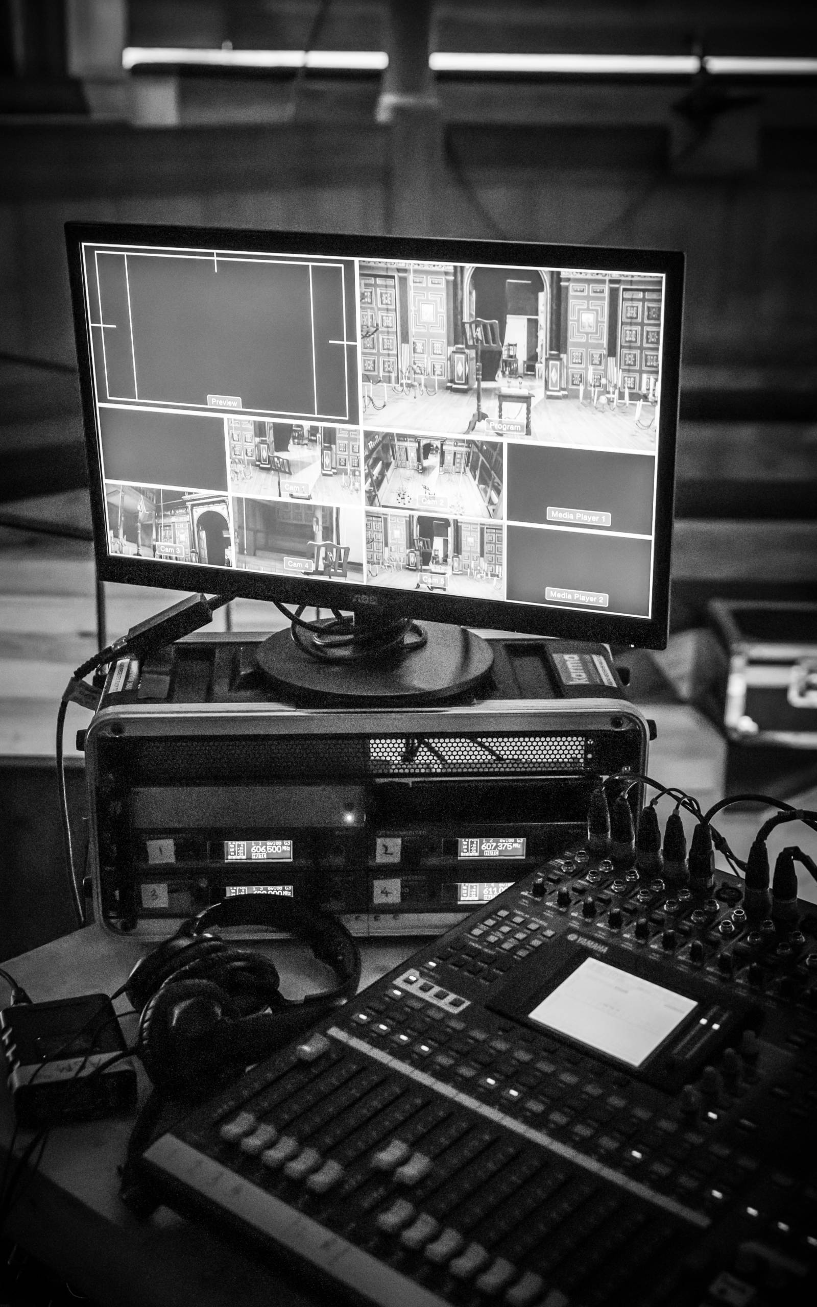 Sam Wanamaker Playhouse Studio A monochrome image of recording equipment and a screen showing different camera angles